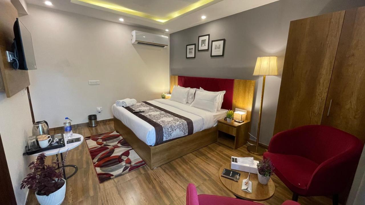 Saltstayz Hotel Huda City Center Gurgaon Luaran gambar